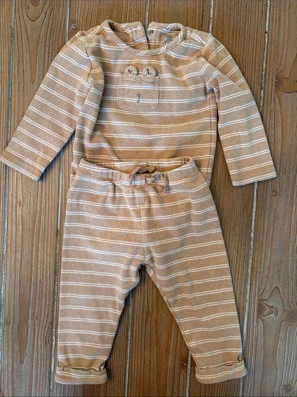 GAP Beige and White Striped Corduroy Baby Outfit Set Size 12-18months